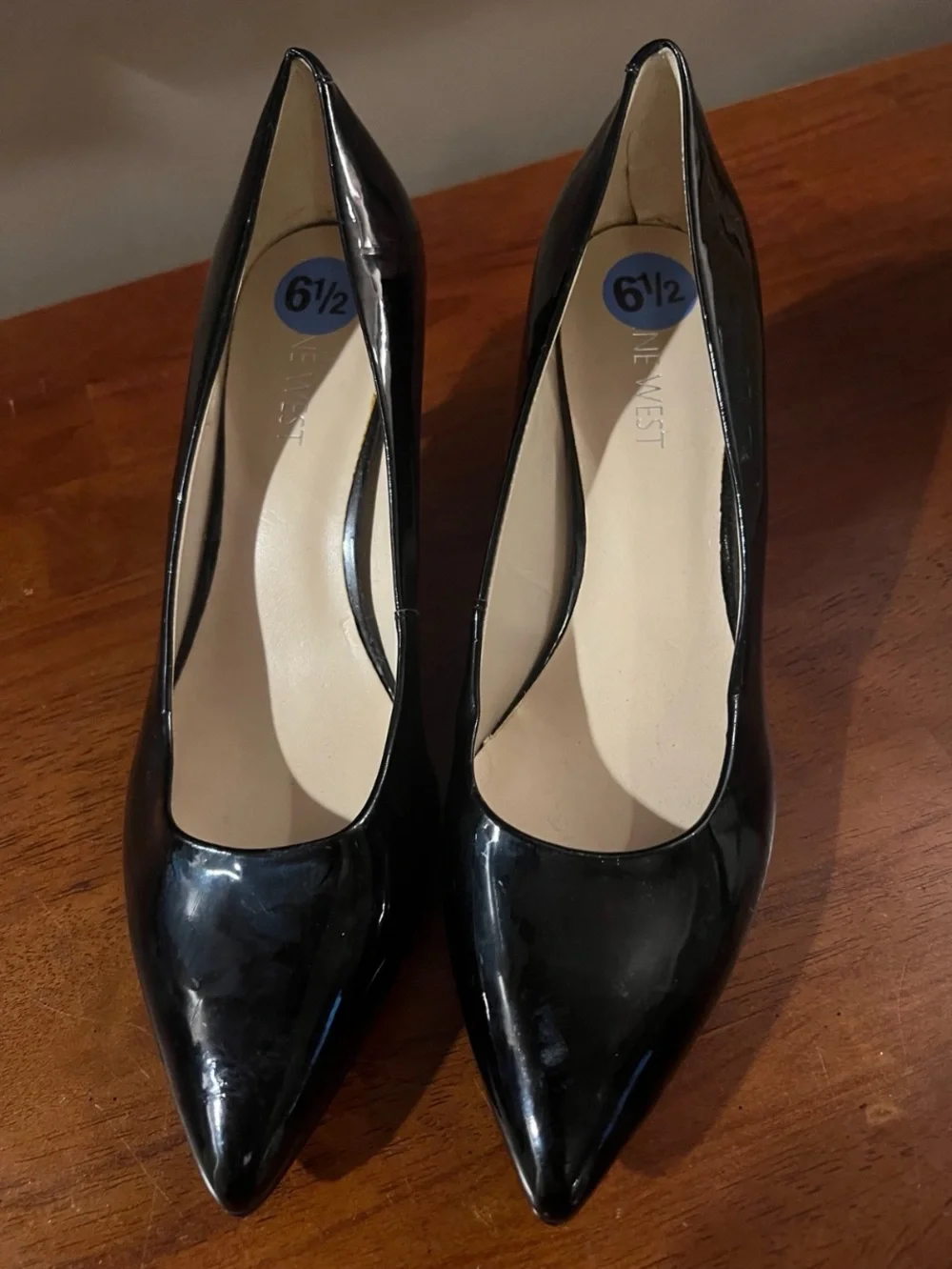 Nine West Black Patent Leather Pointed Toe Pumps Heels Women’s 6.5 Classic